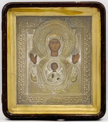Икона в киоте «Богоматерь Знамение»