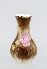 Вазочка-солитер с изображением роз