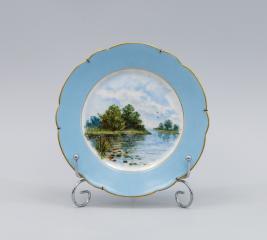 Тарелка декоративная "Озеро с кувшинками"