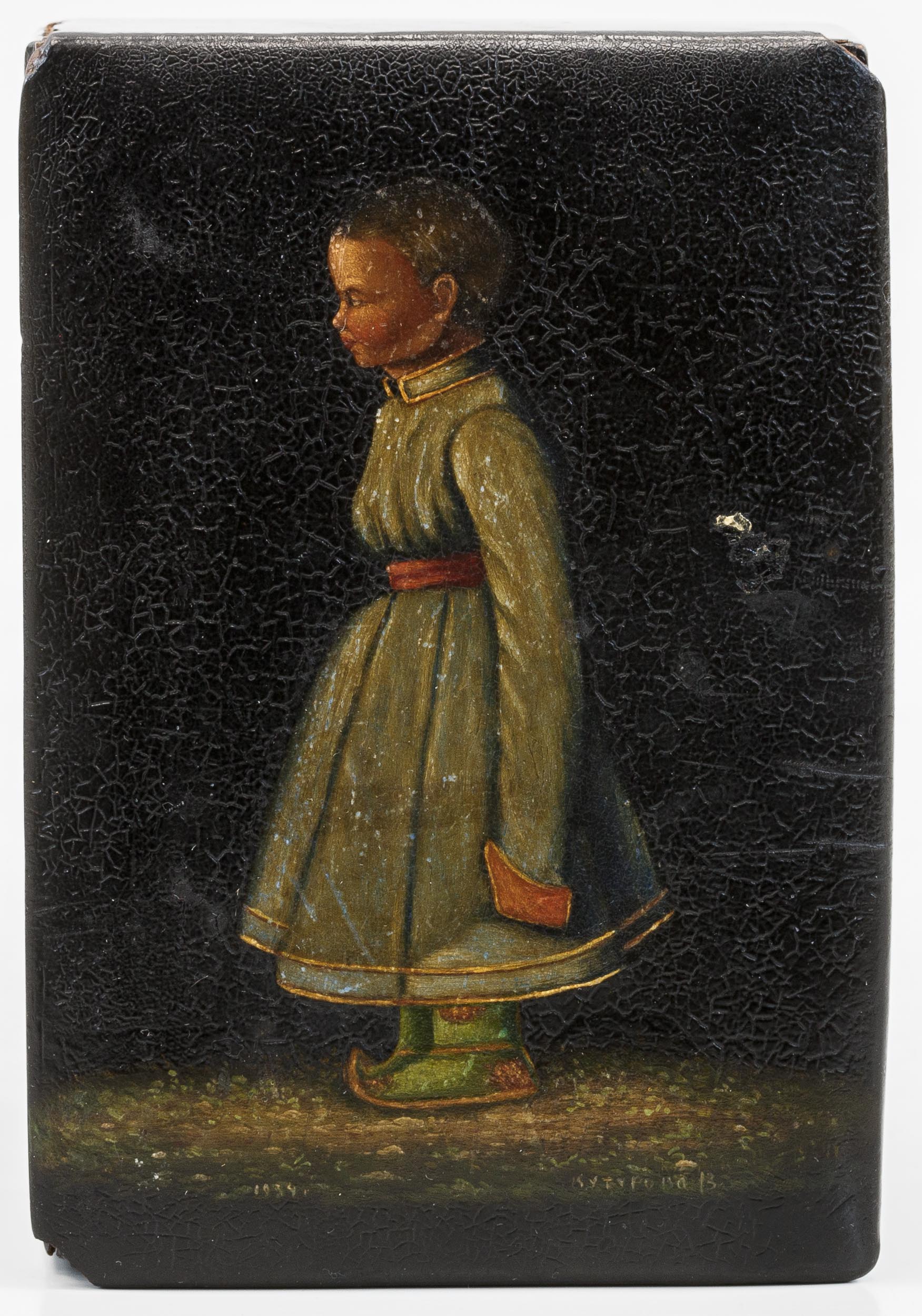 Шкатулка с изображением девочки-калмычки.