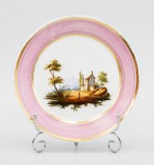 Тарелка декоративная с пейзажем и розовым бортом