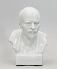 Скульптурный бюст В.И. Ленина