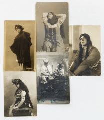 Сет из пяти фотооткрыток с оперной певицей Е.Ф. Петренко в разных ролях.