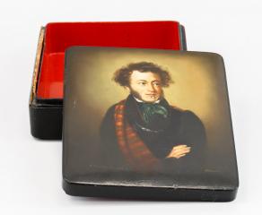 Шкатулка с изображением портрета А. С. Пушкина (с оригинала О. Кипренского)