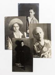 Сет из 4 фотооткрыток с автографами (на трех) оперного певца Е.Д. Михайлова.