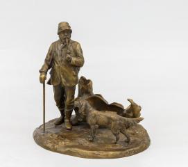 Скульптурная композиция «Охотник с собакой»