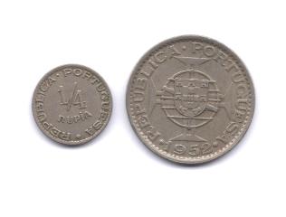 Подборка 2 шт. Португальская Индия.  Встречаются нечасто, особенно монета в ¼ рупии.
