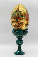 Яйцо подарочное «Красная площадь зимой. Москва XIX век» на подставке