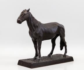 Скульптура «Лошадь крестьянская»
