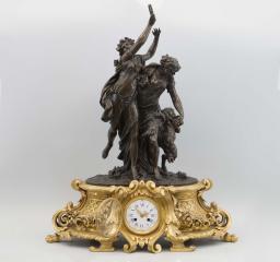 Часы каминные, дополненные скульптурной композицией "Танец вакханок"