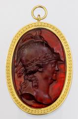 Камея с профильным изображением императрицы Екатерины II в образе Минервы