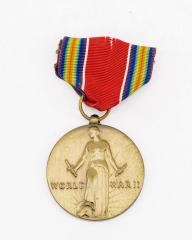 Медаль США в честь победы во 2 Мировой войне