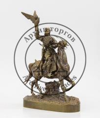 Скульптура «Царский сокольничий XVII столетия на коне»