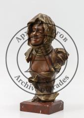 Скульптура «Девушка в шарфике»