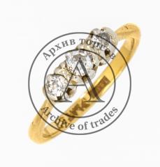 Кольцо с тремя бриллиантами