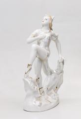 Скульптура «Балерина в роли лисички».