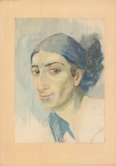 Портрет женщины в голубых тонах