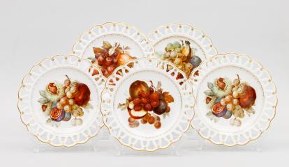 5 декоративных тарелок с ажурным бортом "Дары сада"