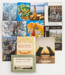 Сет из 11 наборов открыток с Москвой, Ленинградом и СССР.