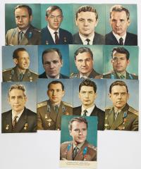 Сет из 13 фотооткрыток советских космонавтов