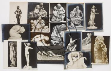 Сет из 33 открыток на тему «Скульптура разных стран»